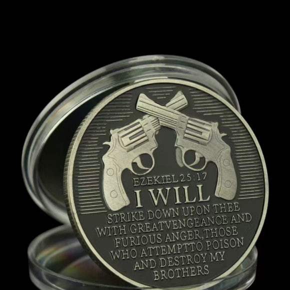 - Punisher Of Evil Challenge Coin + Coin Holder NEW - Picture 4 of 5